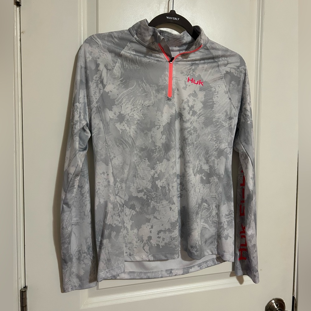 Huk Gray and Pink Quarter Zip Pullover